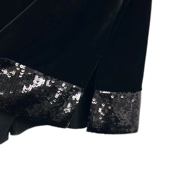 Chico’s Travelers New Women’s US 4/6 Velvet Sequin Hemline Quarter Sleeve Top - Picture 5 of 6